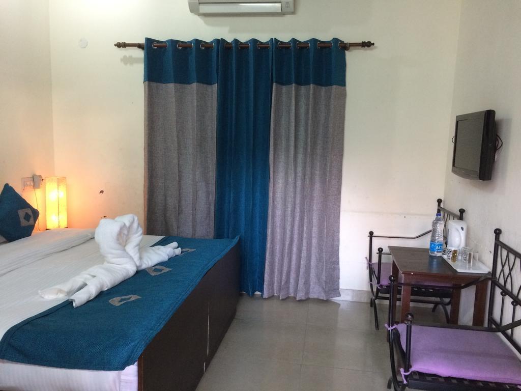 Hotel Sukhsadan Dehradun Pokój zdjęcie