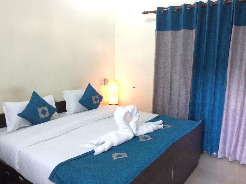 Hotel Sukhsadan Dehradun Pokój zdjęcie