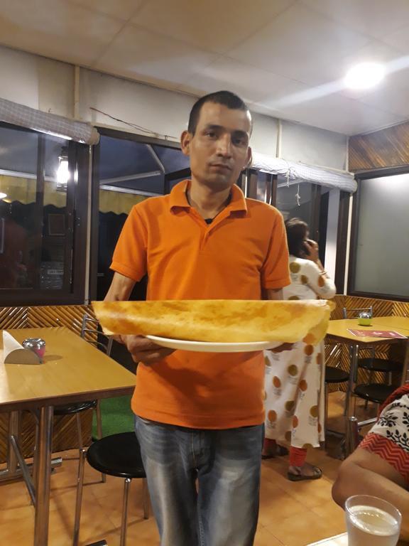 Hotel Sukhsadan Dehradun Zewnętrze zdjęcie